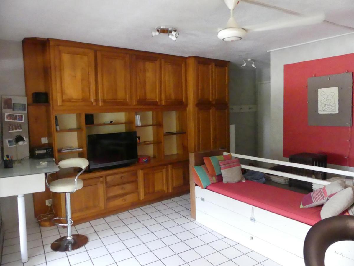 Un Pied-A-Terre Au Centre De Papeete Apartment ปาเปเอเต ภายนอก รูปภาพ